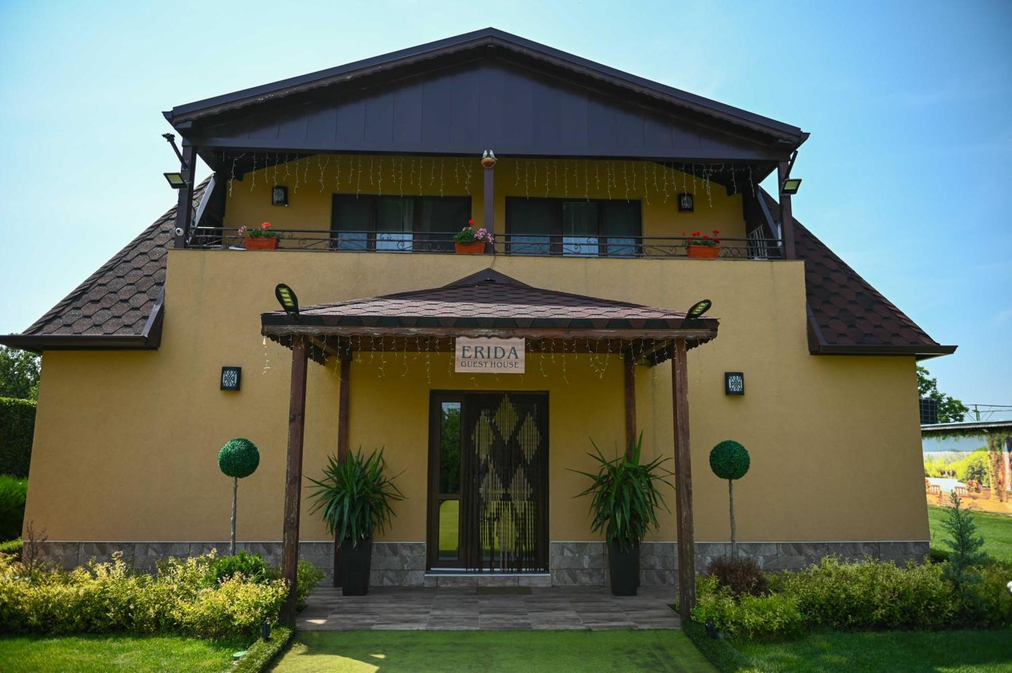 Guest House Erida Trastenik Luaran gambar